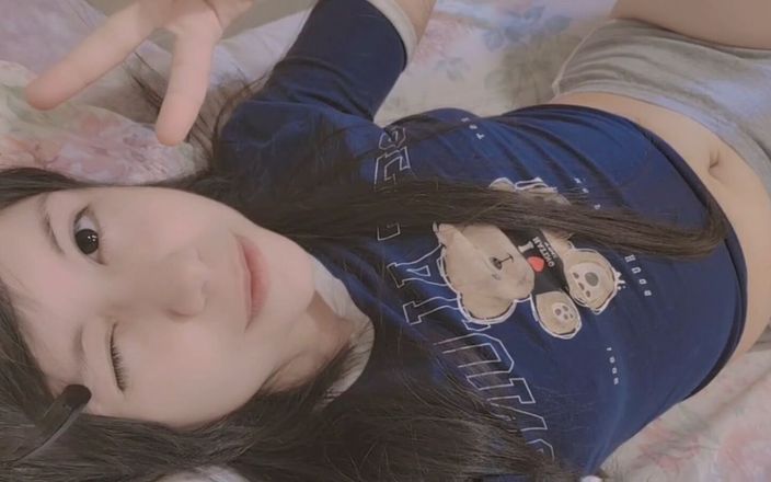 Hana Lily: 什么也没做，我制作了一个小视频