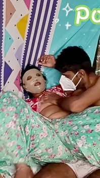 School Friends Ki Saxy Mom 19 Years Old Boy Part-1