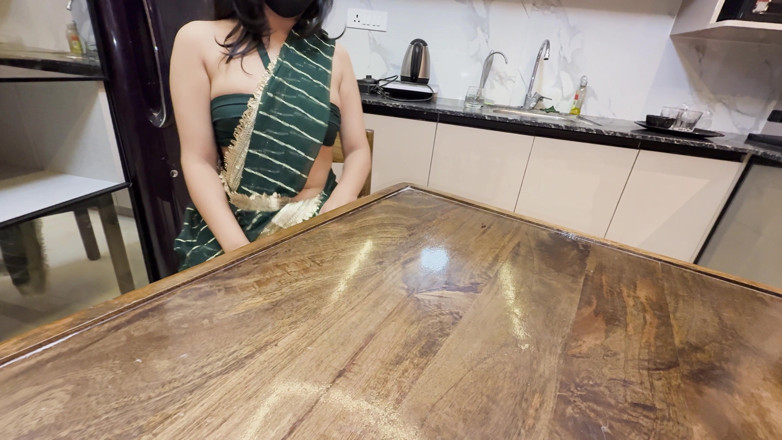 UrbanDesix: Bhabhi knullade sin svåger