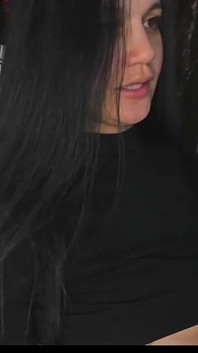 Latina Nagi pokaz