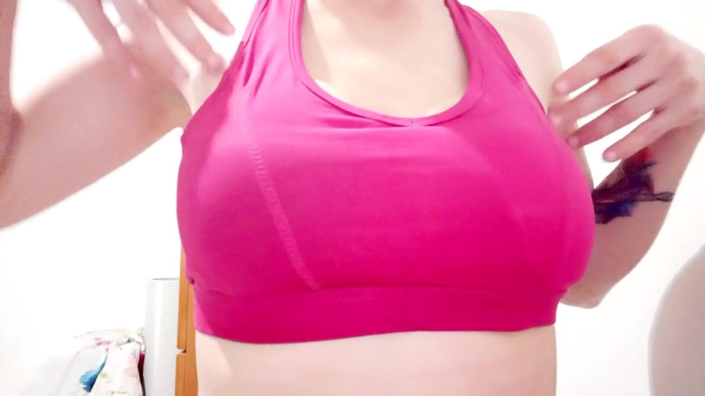 WhiteGoddessAlinaXXX: Obsessed with stepmom's boobs