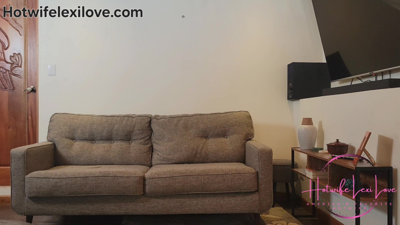 Hotwife Lexi Love: 보지 배고픈 라틴계 걸레 벌리고 내 구멍을 벌려