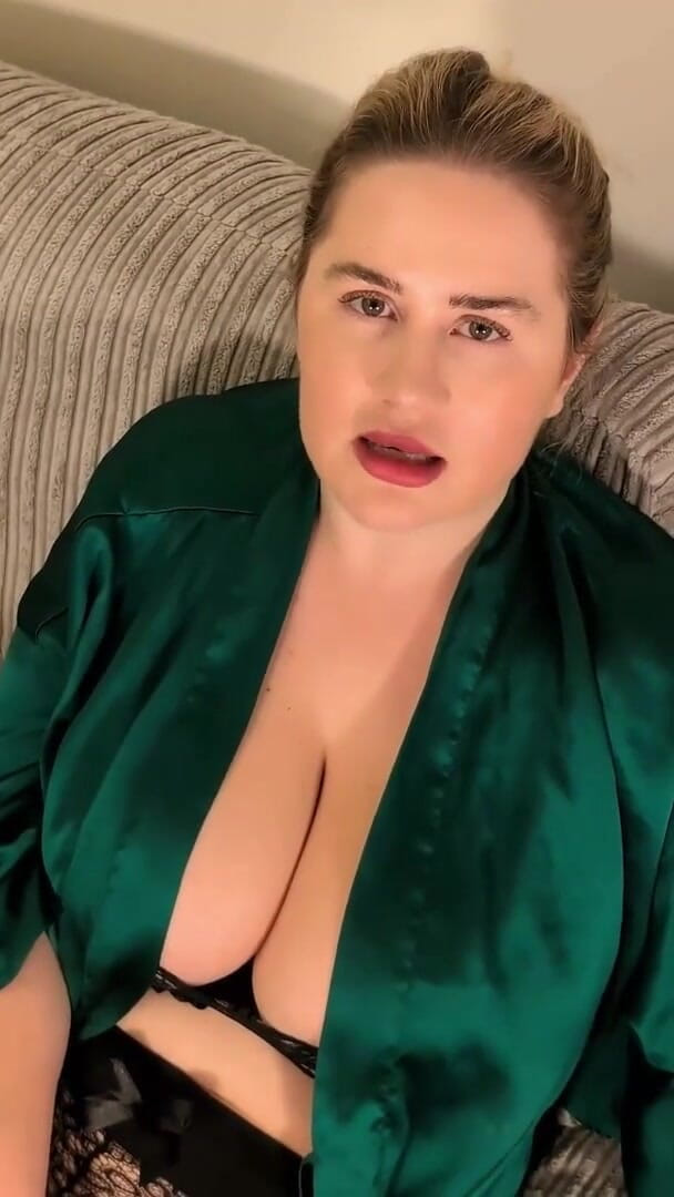 Stepmommy POV Roleplay (JessieHH) Stepmommy POV Roleplay (JessieHH)