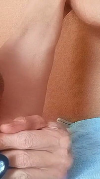Neuvěřitelné vzrušení, ohromující orgasmus, velkolepý penis a sperma tak sladké jako kondenzované mléko