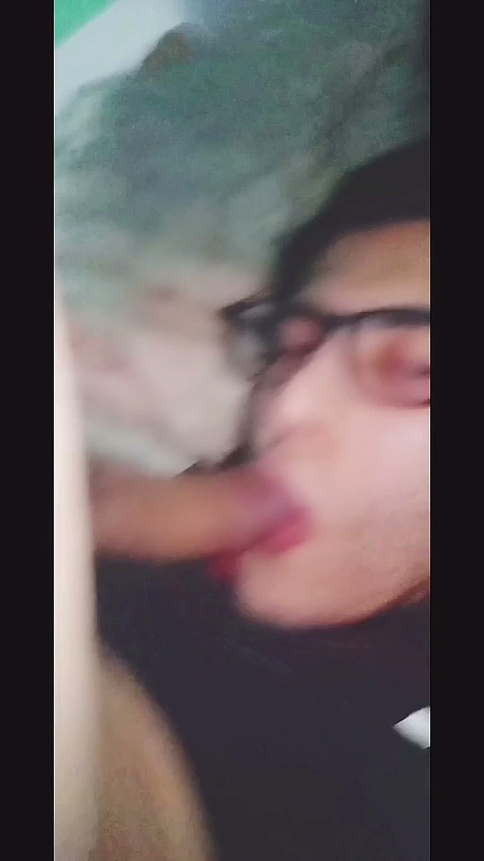 Celi Red: Self Suck and Cumming in My Face!