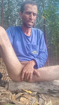 Senza vestiti è molto meglio per tutti vedere