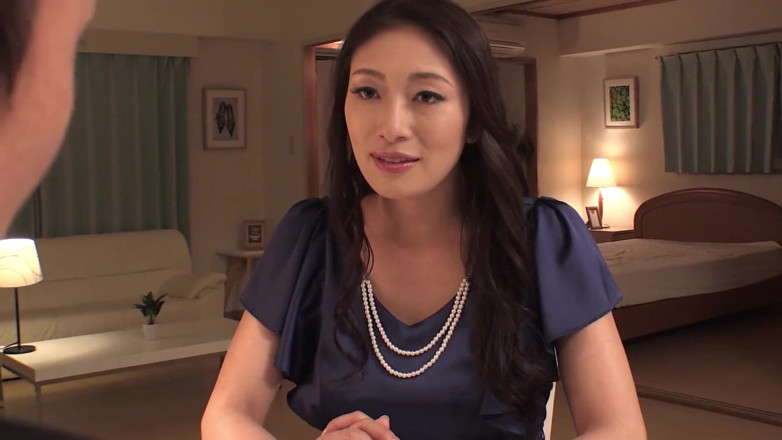 Caribbeancom: Erstaunliche asiatische milf reitet seinen schwanz