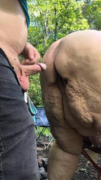 Dick Slapped och kuk munkavlad suger en smutsig Hag