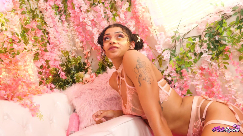 Nasty Sluts Studios: Pink room ep.31: große, sexy schlampe natasha carter macht alles