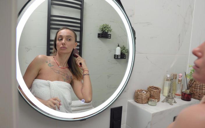 Mary Frost: Morning Blowjob for Stepbrother in Bathroom. Hot Cum on My...