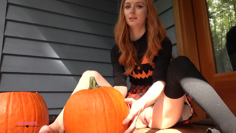 Destination Kat: Rzeźba z dyni