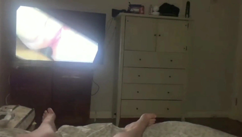 Real homemade BBW BBC porn: Youngenglishbbw - nata4sex lagi asik fisting memekku pakai head set vr
