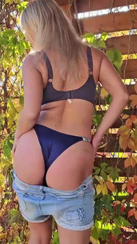 American Country Girl Style and Buttplug
