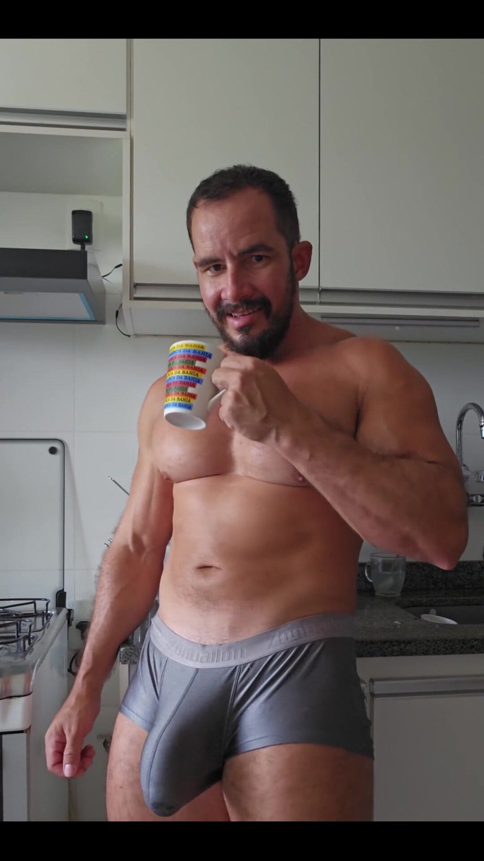 TPOWERX: Pulă uriașă în lenjerie intimă