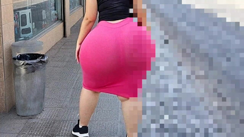 Xprohibidox1: Big Ass Waiting