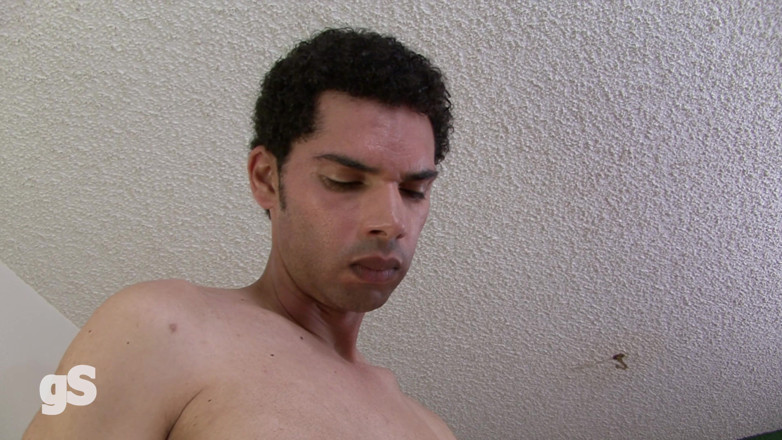Gay Guys: Lelaki Latin panas dengan zakar besar mengongkek pantat dengan dubur...