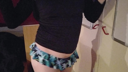 Joslin: Mariquita Joslin bailando en lindo bikini