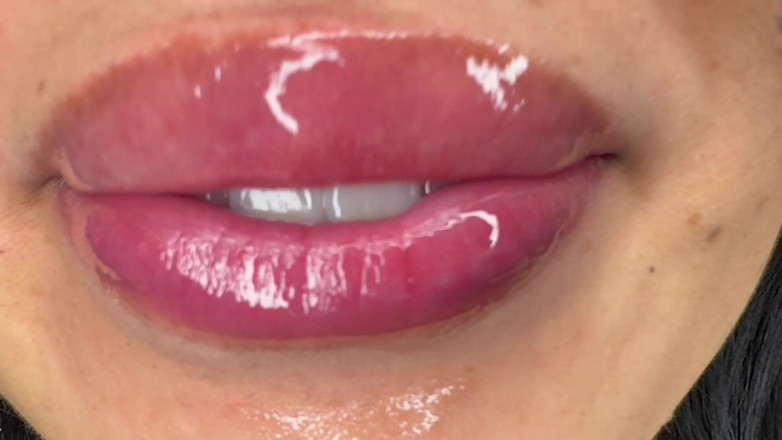 Asmr_mouth: Riesin zeigt dir deinen spielplatz