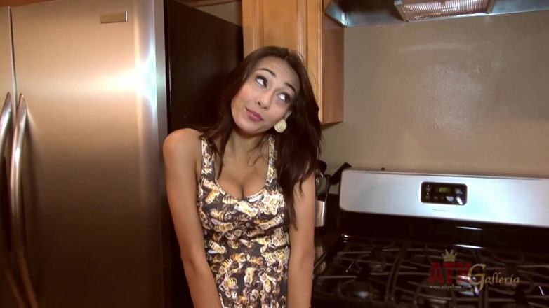 ATKIngdom Fans: За кулисами с Janice Griffith