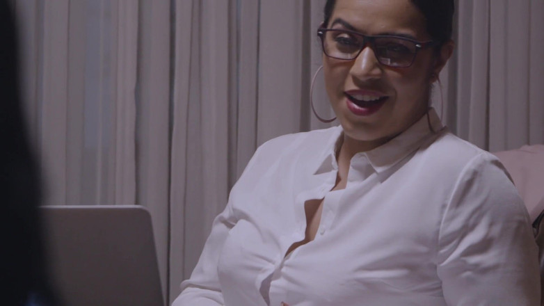 Plenna Filmes: My Therapist Is a Whore