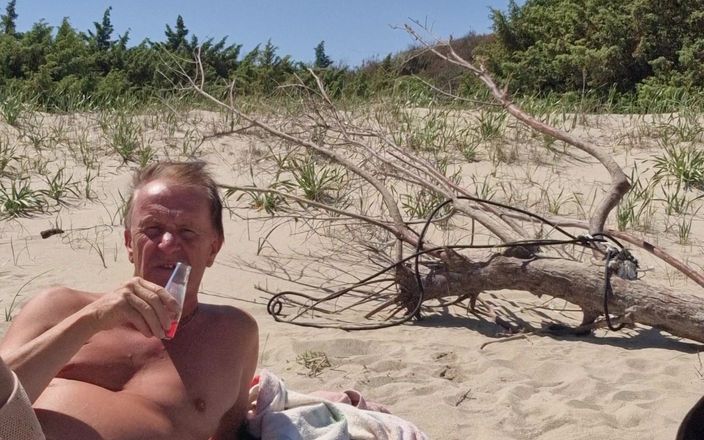 Gigi and David: Naaktstrand stripchat seksshow gigindave shemale vriendin openbare ontmoeting mobiel 4k 20250519 p6