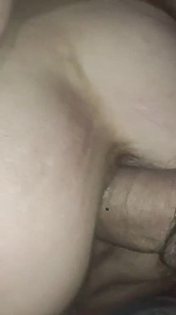 흑발 소녀의 오럴과 애널