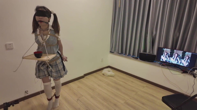 Aisan girl bondage: Hs021-교복 입은 아시아 소녀 징계