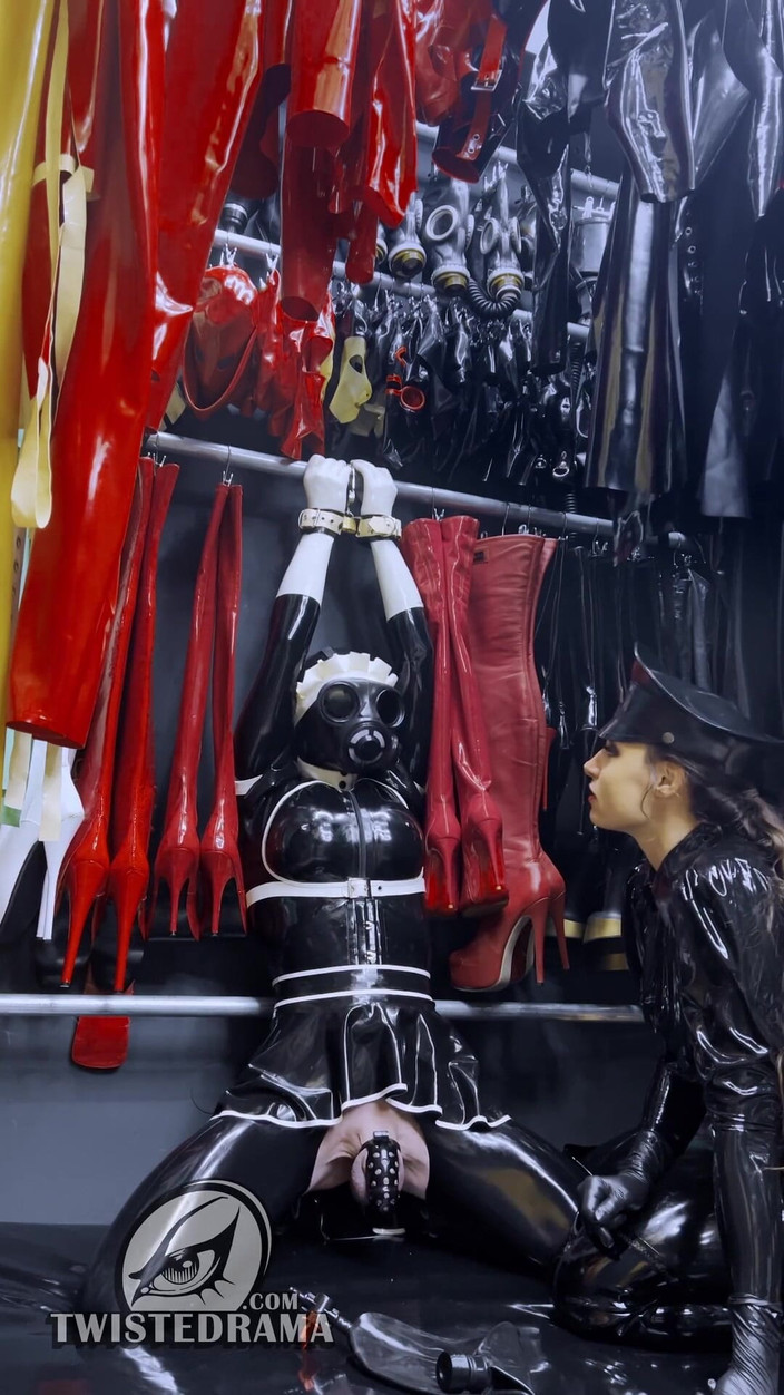 Twistedrama: フレンチメイド