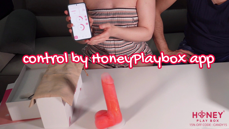 CloseUpCandy: Henjutan kejutan dengan adik tiri saya semasa dia menggunakan alat...