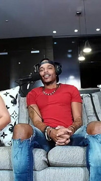 サラ・ジェシー、Mrredx、ムサ・フェニックス、Mrflourish Podcast Asherclantvとの大人チャット
