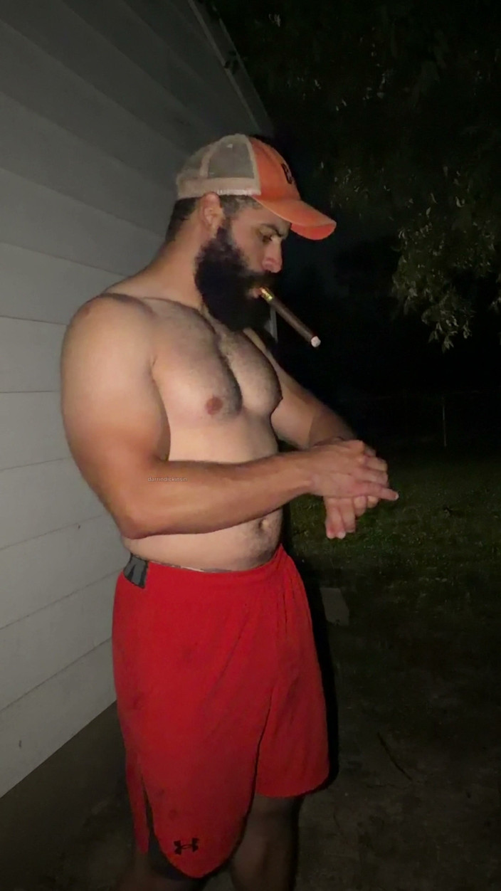 mascbeef95: Muscle Cub Cigar and Cum Outdoors