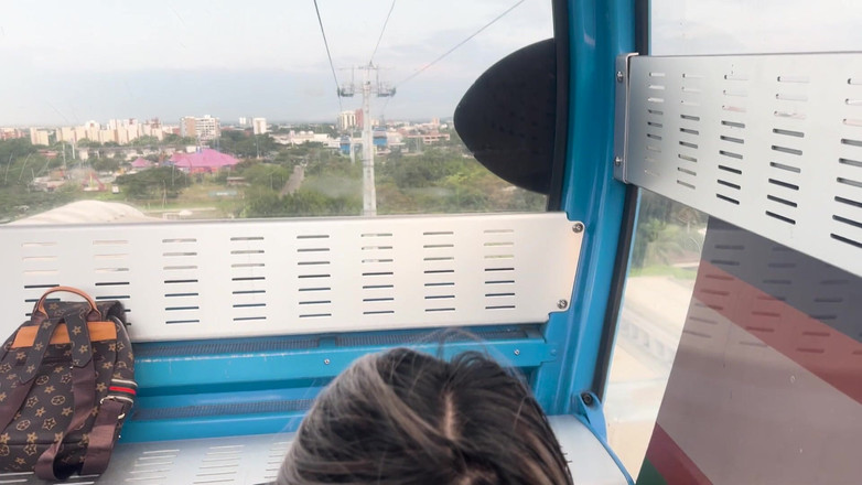 Naty Delgado: जब हम अपने शहर में केबल कार की सवारी करते हैं तो मैं अपने सौतेले भाई के सबसे अच्छे दोस्त के लिए बाहर लंड चोदता और चूसता हूं! Naty Delgado और brian Evans