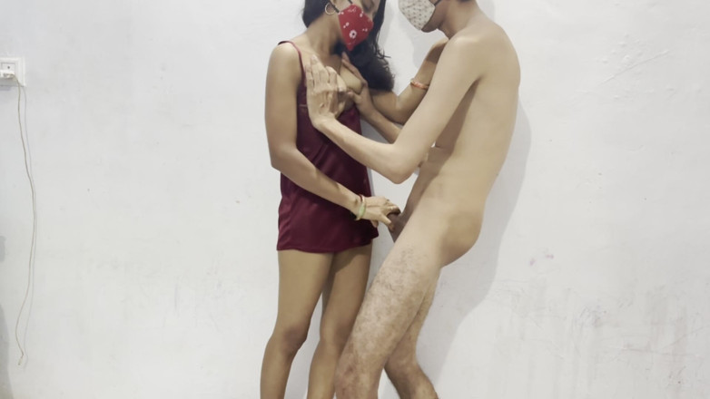 Dimpu_queen: Dnes se mnou moji přátelé měli skutečný sex, měl jsem...