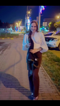 Гей, ходи сюди, я поцілую тебе! Нічні прогулянки чудові, чи не так?