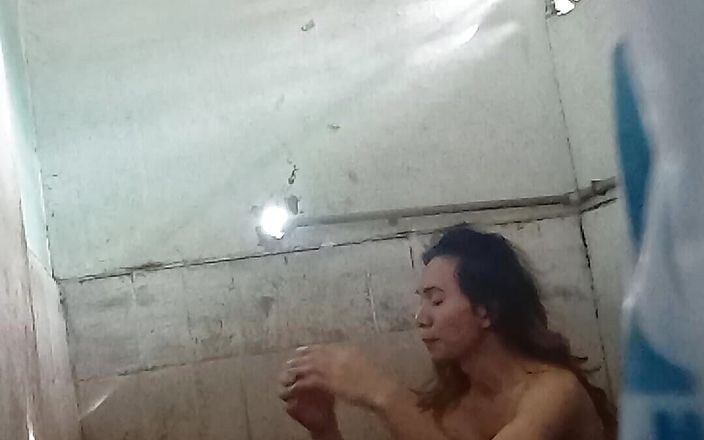 Reynaldo6: Nữ hoàng dâm đãng không ai khác ngoài Nữ hoàng Alconer