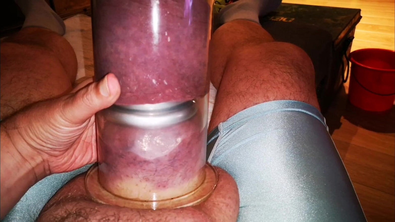 Monster_Meat_: Extrem kukpumpning med extra vikt