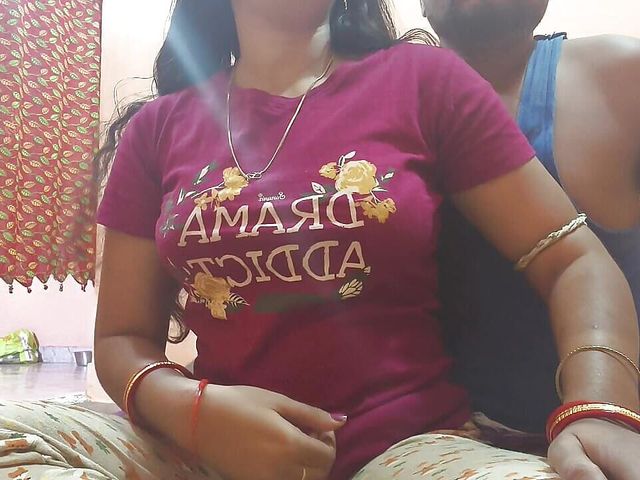 Desi Bhabhi Sex with Boyfriend (Manashmalla)