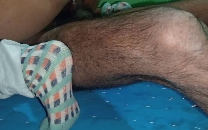 Pooja Sexy: Sister-in-law Cut Chutney From Younger Brother-in-law