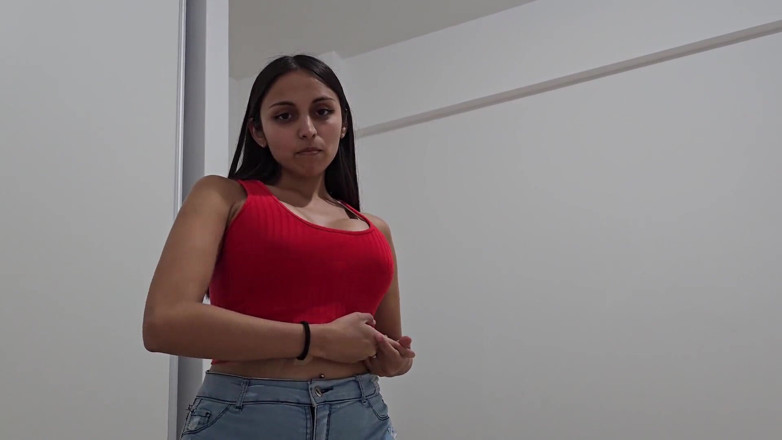 LoverDevilx: Грудастая сводная сестра хочет пососать мой хуй