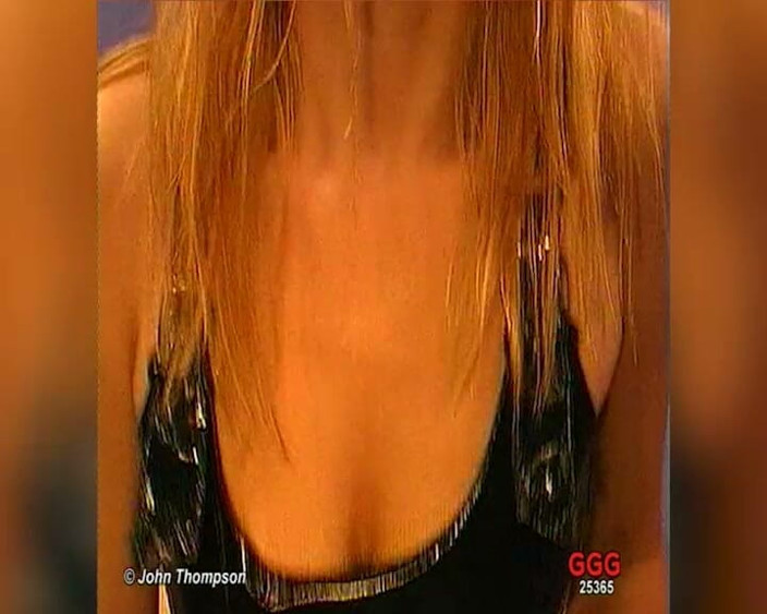 FUCK PARTY XXX and VINTAGE PARTY: Ggg John Thompson - สาวผมบลอนด์ที่ไม่รู้จักพอโดนเย็ดน้ําแตก