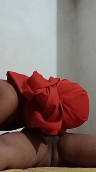 Sonam Bhabhi está disfrutando de su bobsh con su esposo