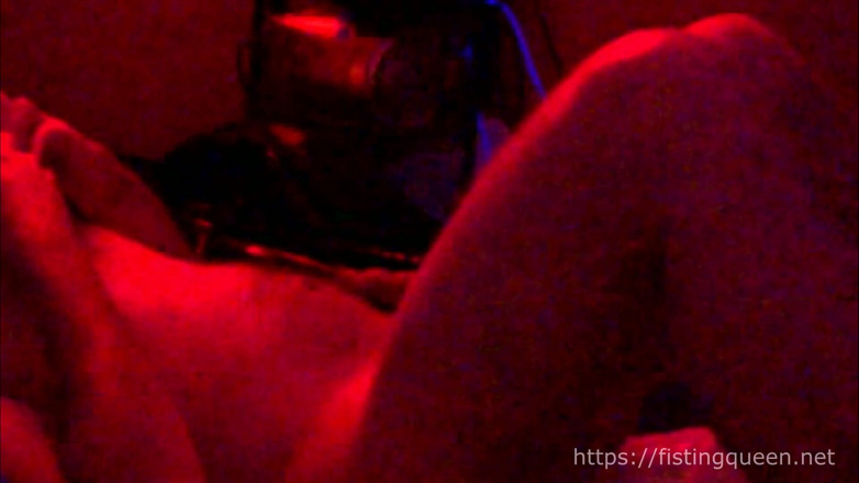 FISTINGQUEEN: Asian femdom anal fisting fistdude &amp; Sakura crazy anal