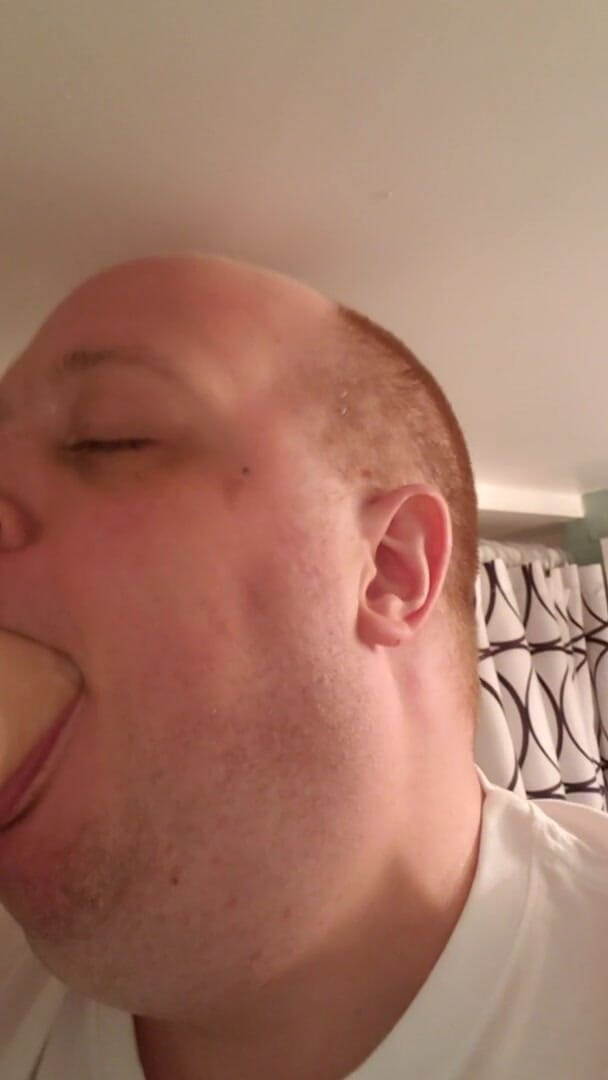 Charlieboy69: Спробуйте глибокий заглот для 14-дюймового ділдо