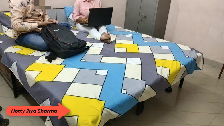 Desi Club House: Gorące wielkie cycki Krok Matka Wantsstepson's Big Cock Kiedy tatusia...