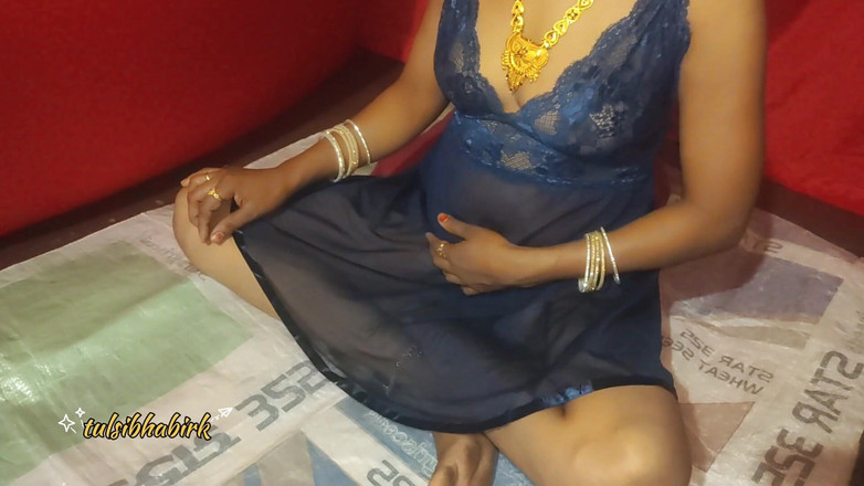 Tulsibhabhi: Indian Wife Sex Video/husband with Wife and Wife Secretly Shoots...