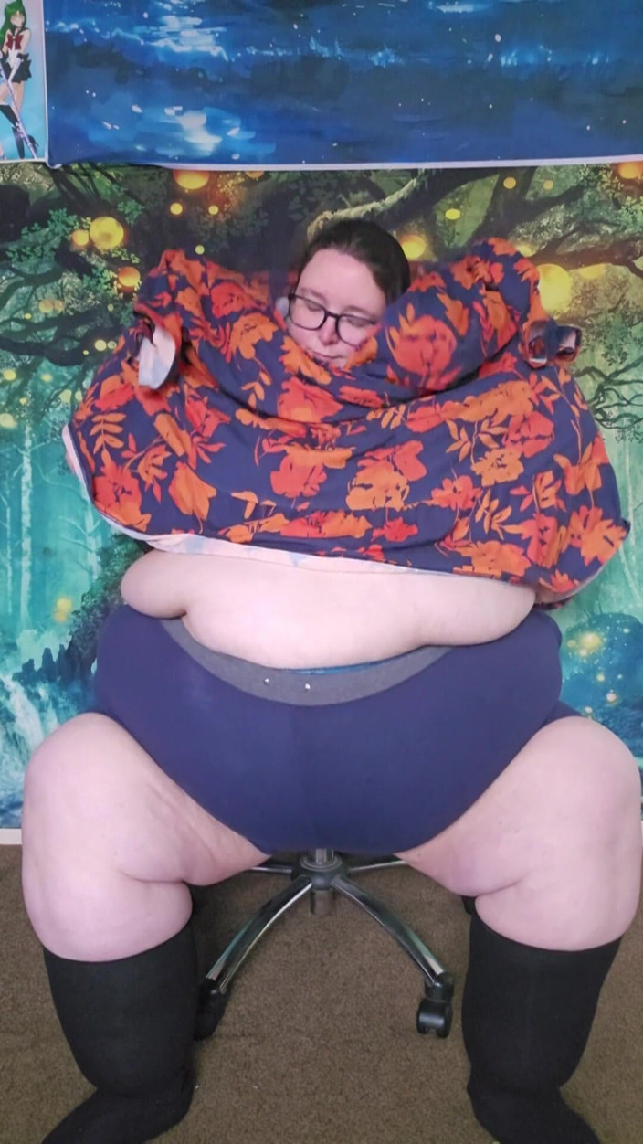SSBBWLadyBrads: Awek montel super saiz bersiap sedia dengan saya bahagian 2 badan...