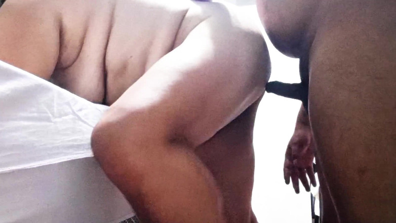 Sofixxx: Aku dientot gaya doggy habis-habisan sama pacarku