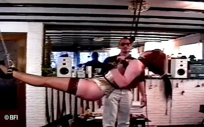 House of lords and mistresses in the spanking zone: Slave sex 38