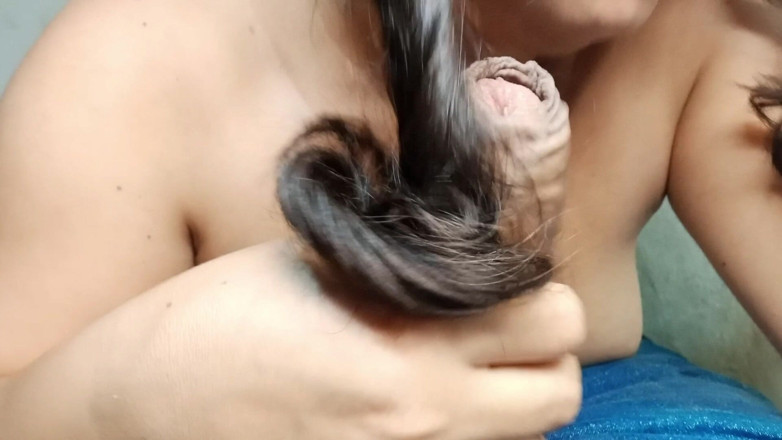 Hella Zaid: My Stepsister Likes That Her Hair Smells Like My Penis