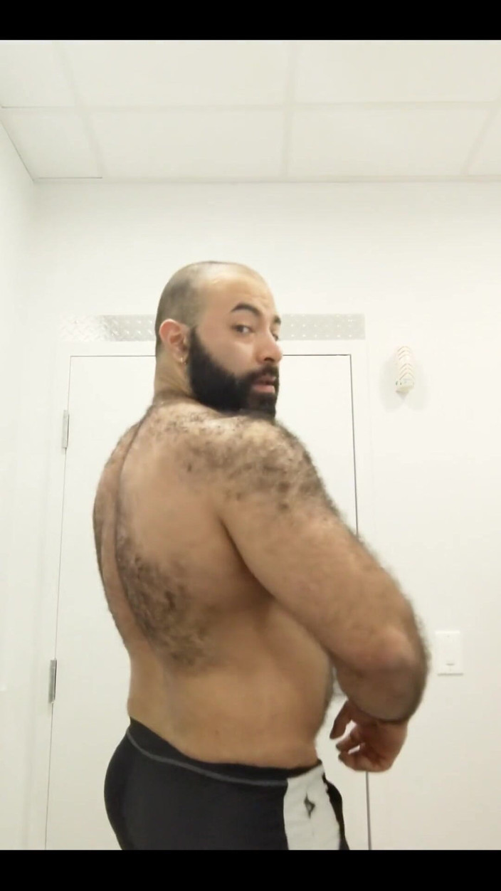 Lobo: Le plus de temps que je peux passer à la salle...